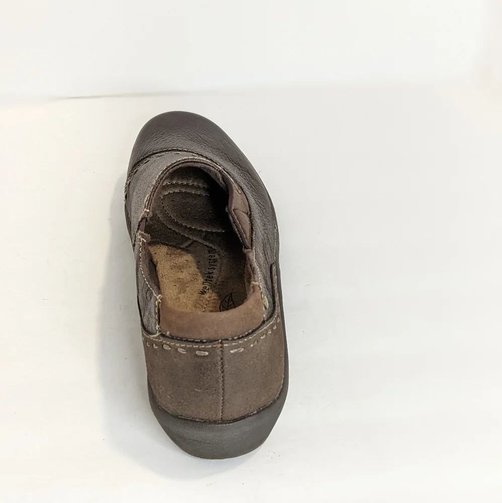 Earth Origins brown leather